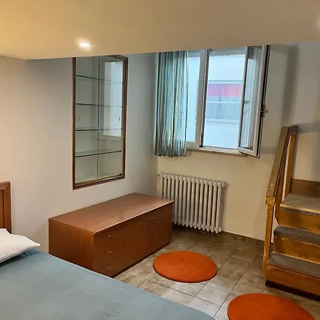 Apartament Ercoles House *